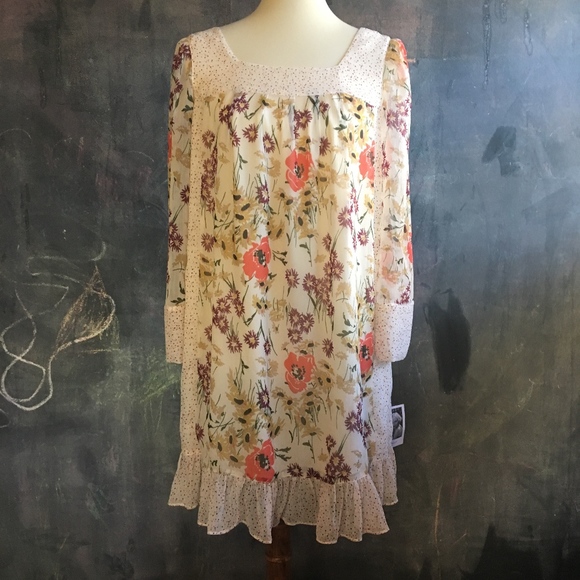 Jovovich Hawk Dresses & Skirts - Jovovich Hawk Floral & Polka Dot Ruffle Hem Dress